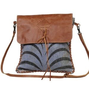 MYRA- NATURE'S PRIDE SMALL & CROSS BODY BAG